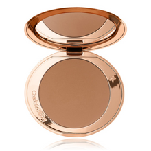 Cargar imagen en el visor de la galería, Charlotte Tilbury Airbrush Bronzer
